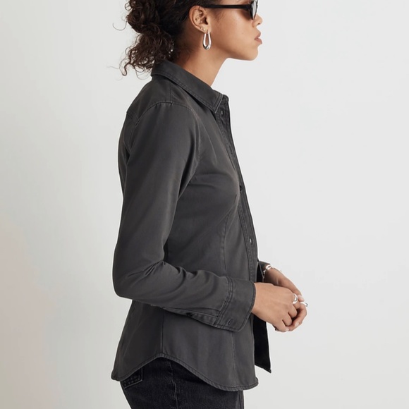 New Madewell Dark Pavement Grey Darted Button Up Shirt in (Re)generative Chino - Picture 3 of 6